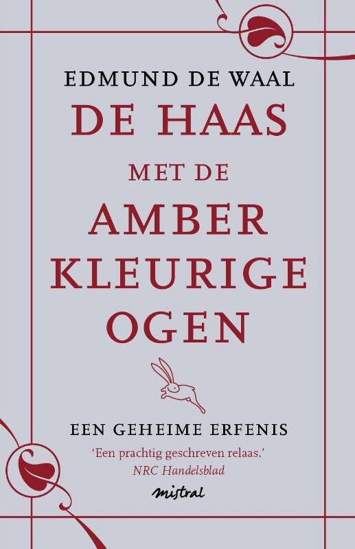 De haas met de amberkleurig...